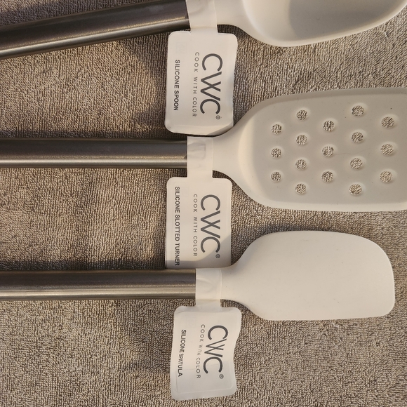 NEW CWC White Silicone Kitchen Utensils Set Spoon, Spatula, Scraper - Picture 3 of 6
